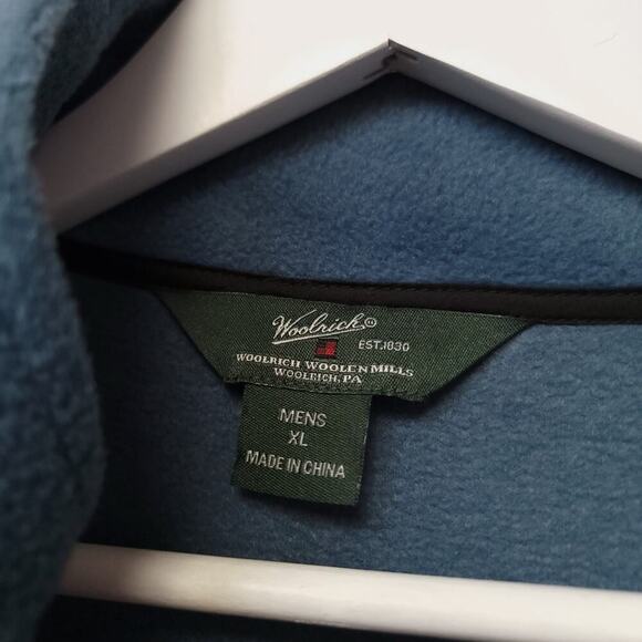 Woolrich Fleece Jacket Size Xl Mens Full Zip Blue Long Sleeve Fall Pockets - Picture 2 of 9